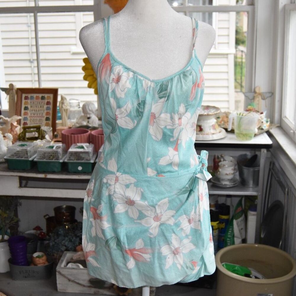 Vintage Hawaiian Playsuit Sun Fashions Floral Wrap Romper M Hawaii